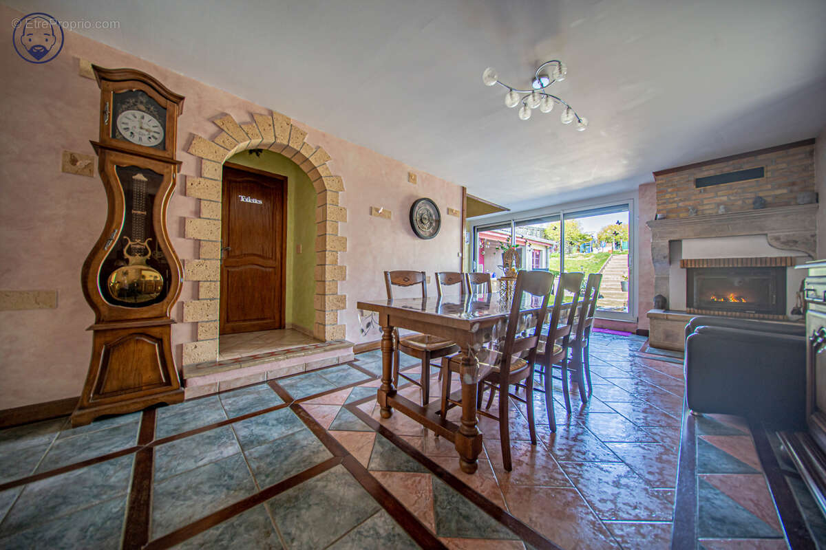 Maison à LIGNY-EN-BARROIS