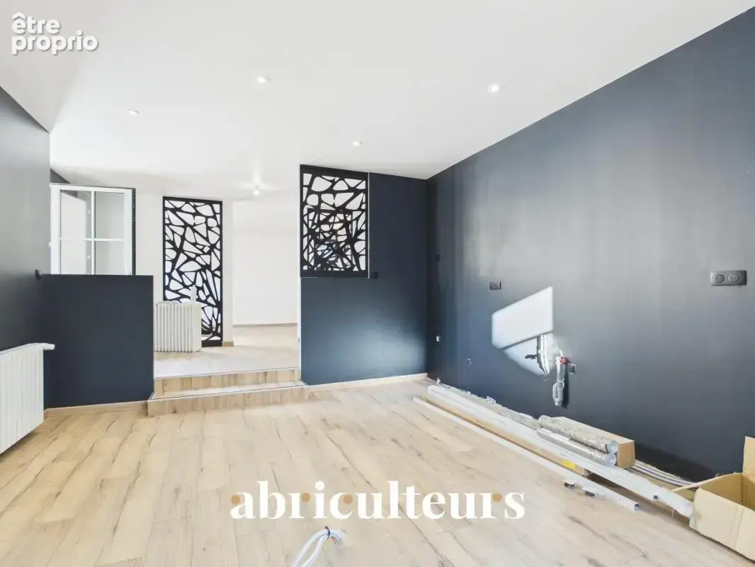 Maison avec extérieur et rénovation récente en vente à Cognac 16100 - photo 3