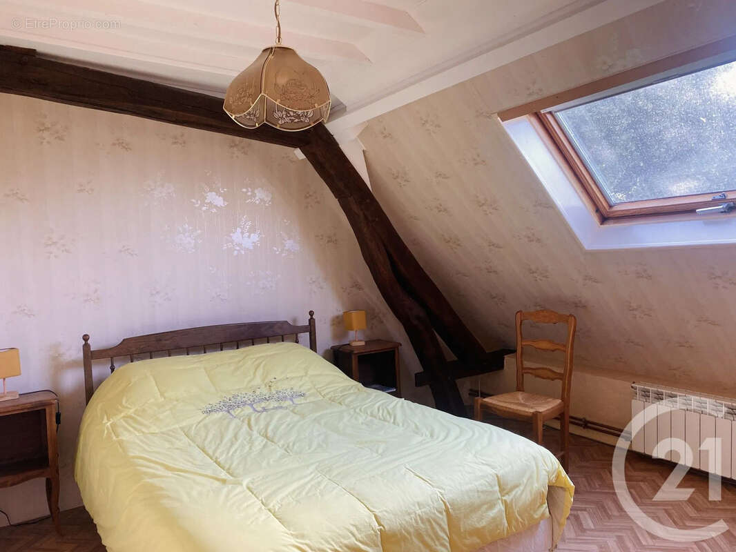 Maison 108 m² à Humbligny  - photo 9