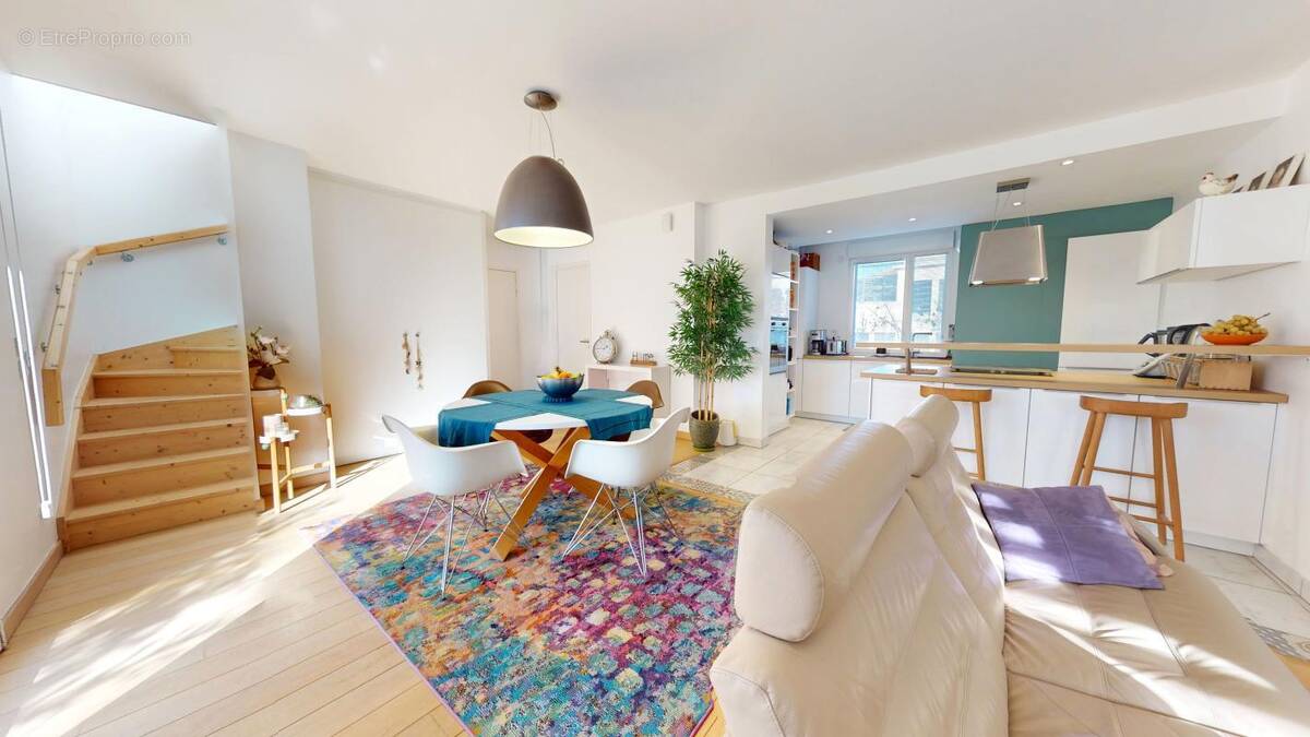 Appartement à LYON-5E