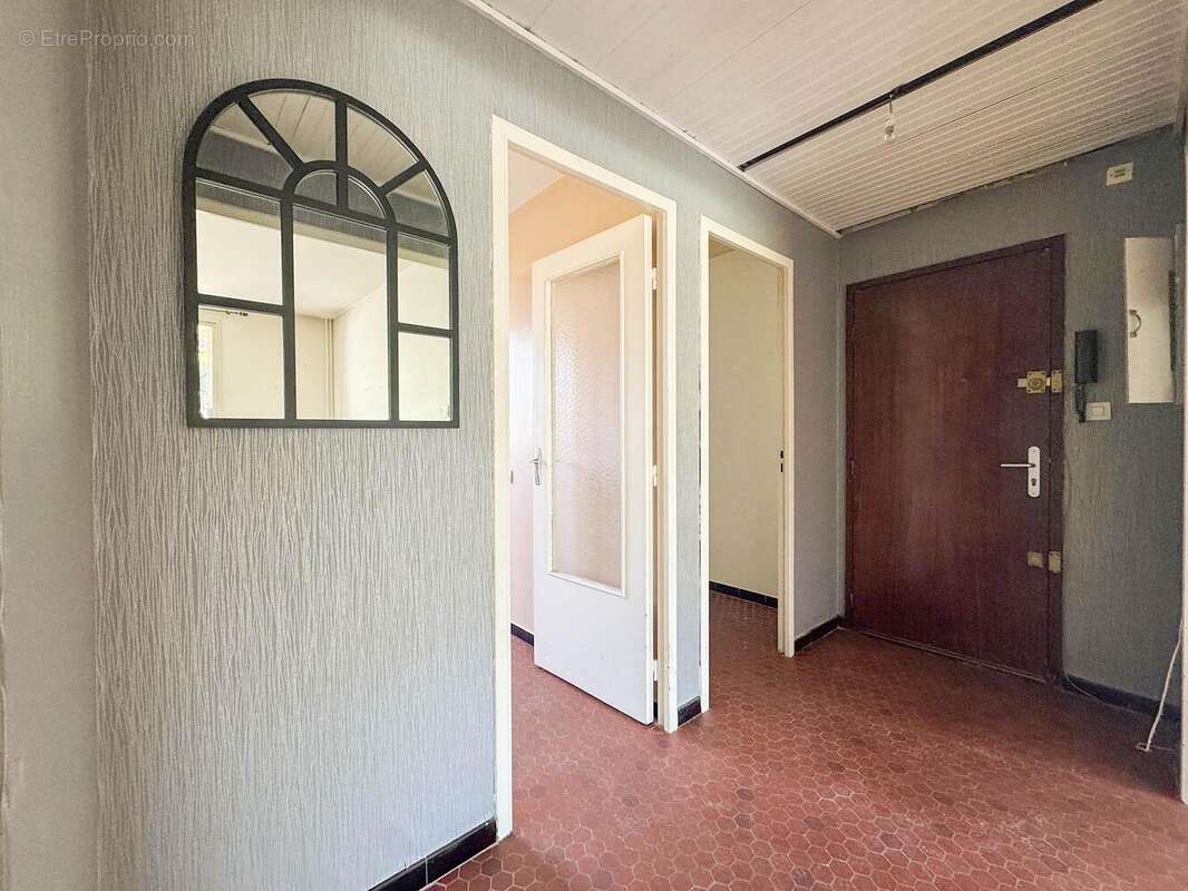 n°5 - Appartement à FONTAINE
