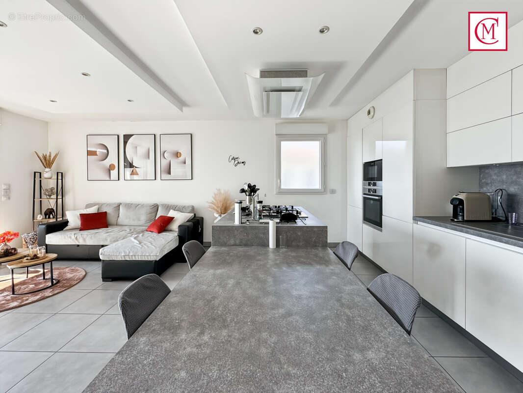 Appartement à SAINT-ISMIER