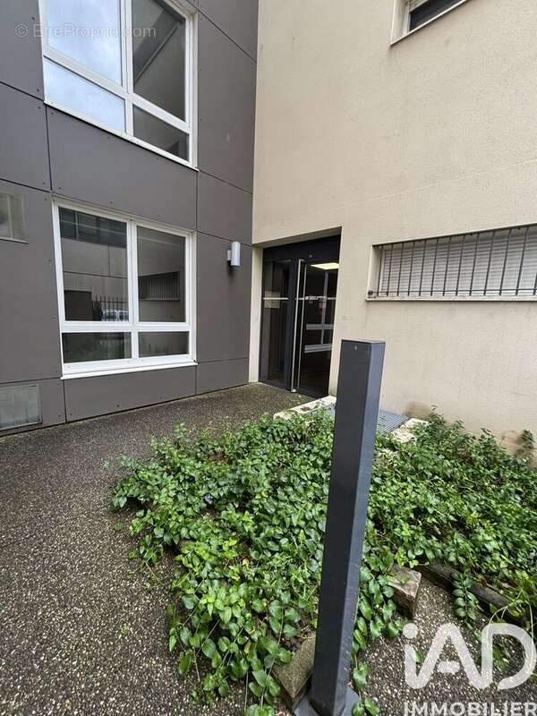 Photo 4 - Appartement à LYON-8E