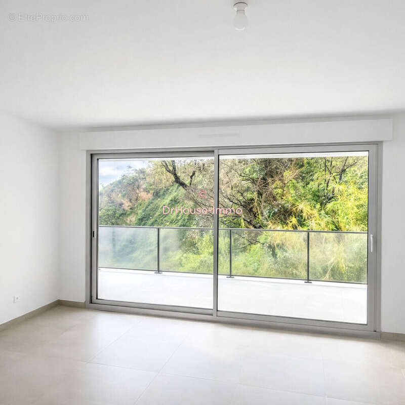 Appartement à BEAUSOLEIL