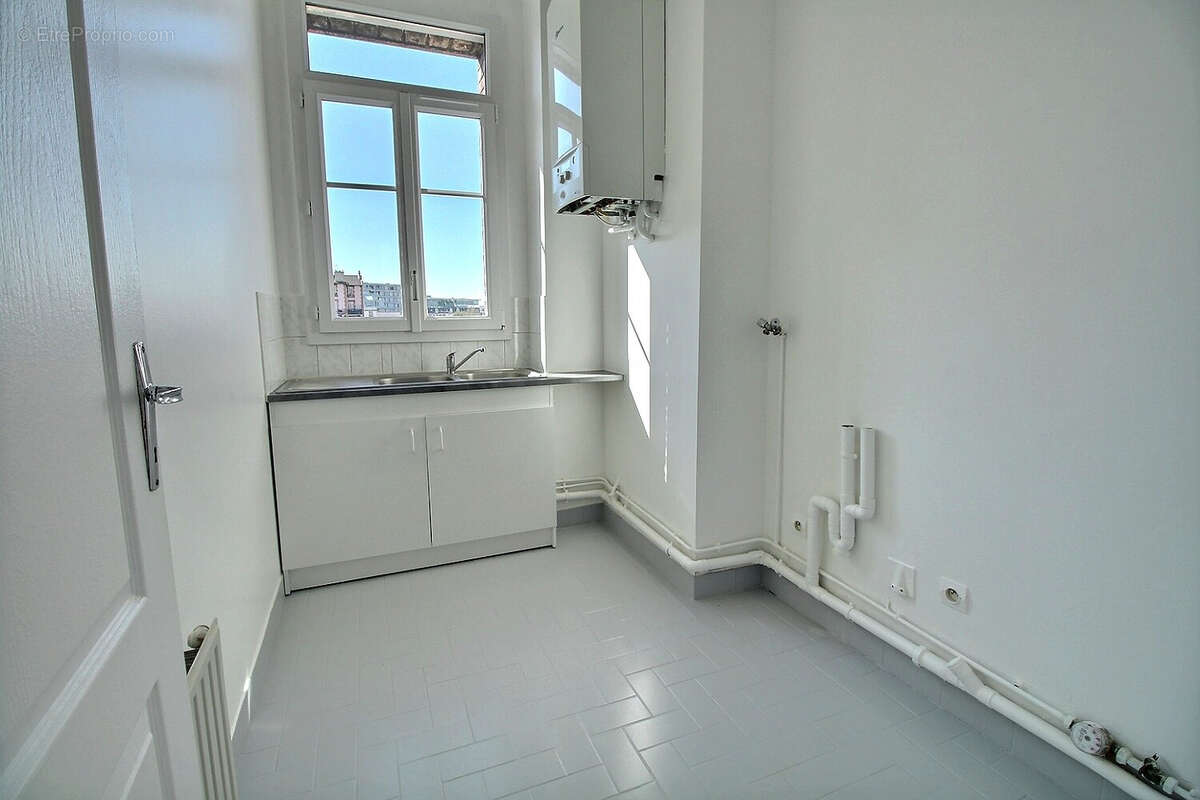 Appartement à COLOMBES