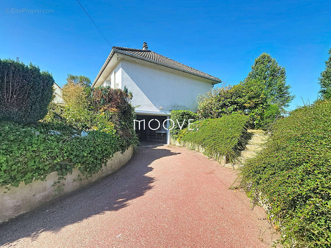 Maison T3 Plain pied Bourgtheroulde centre ! - photo 7