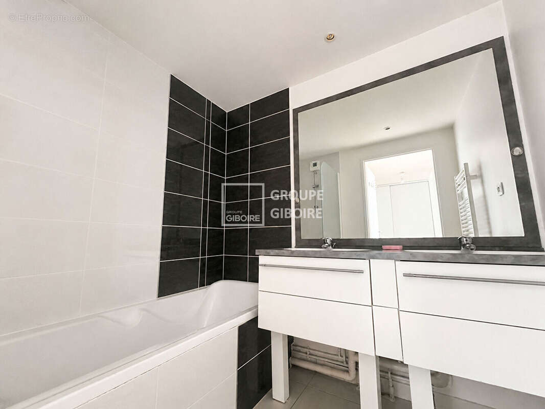 A vendre - exclusivite  agence giboire - appartement type 4 de 73.7 m² - rennes - photo 6