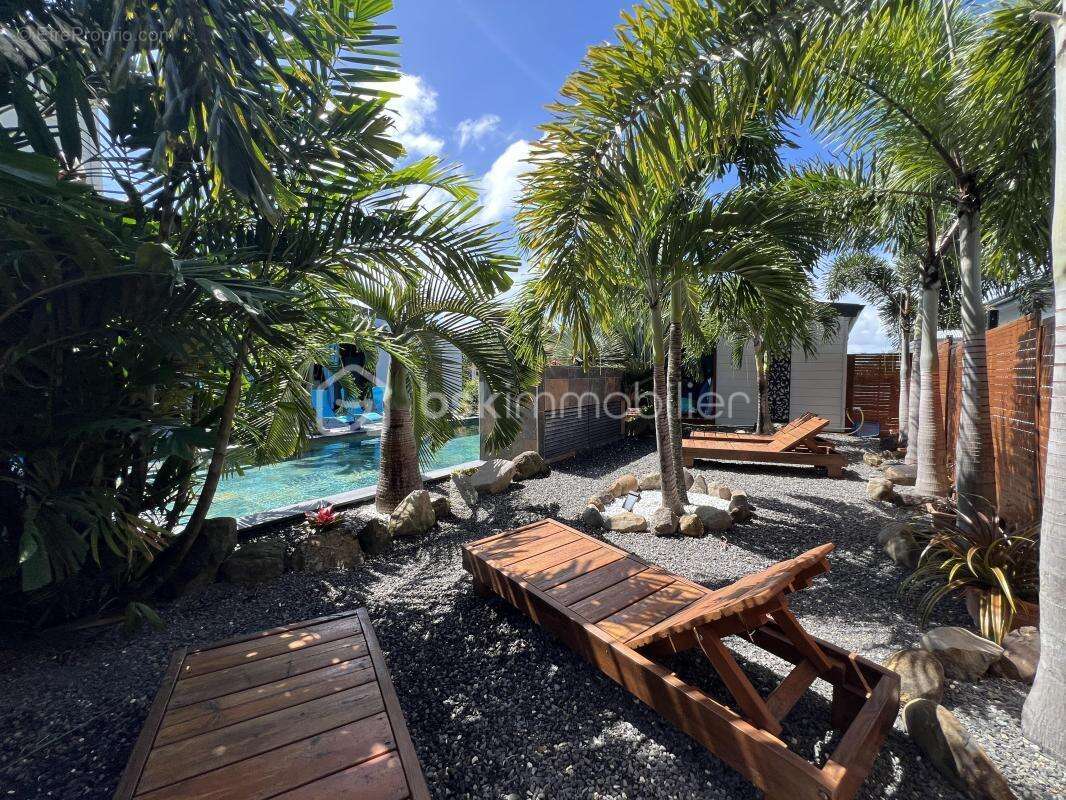 Ensemble de 2 villas t8 et t5 avec piscines de 254 m2 et 120 m2 sur un terrain de 2054 m2 - photo 5