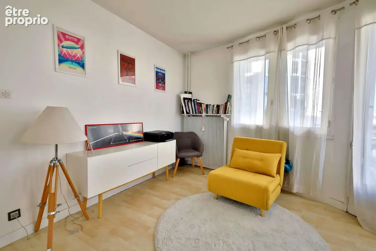 Appartement Type 3 - 58,13m2 habitables (loi carrez) - Balcon - Cave - Place de parking privative - photo 12