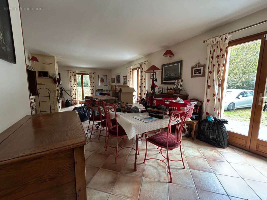 Maison à BARBASTE