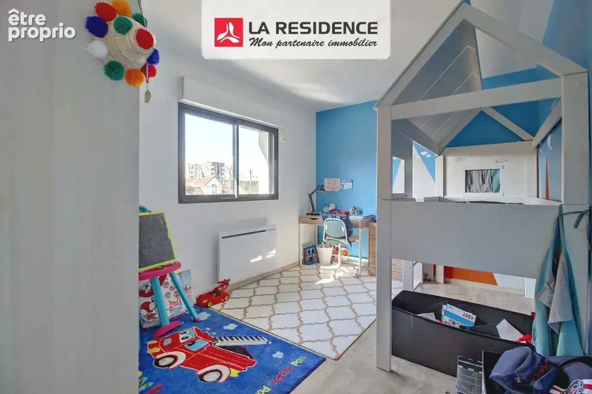 Maison 122 m² à Saint-Etienne-Du-Rouvray  - photo 7