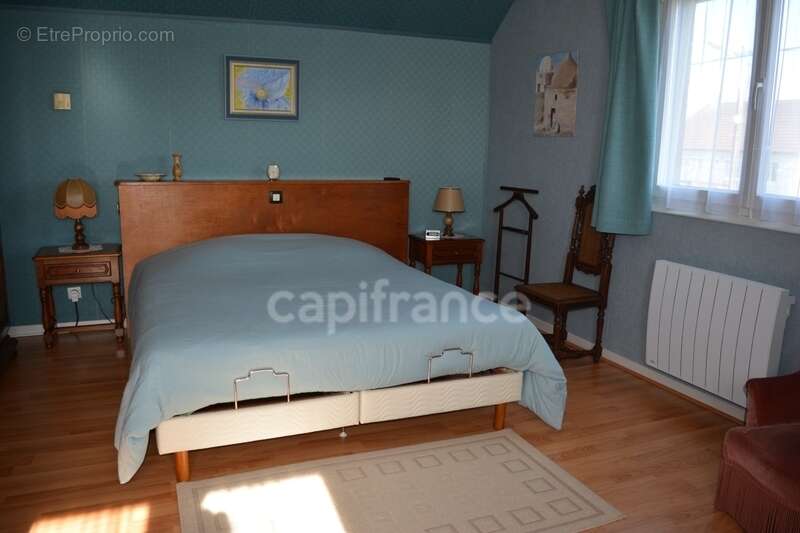 Dpt Cher (18), à vendre proche de NEVERS maison P8   Garage atelier, terrain batir - photo 13