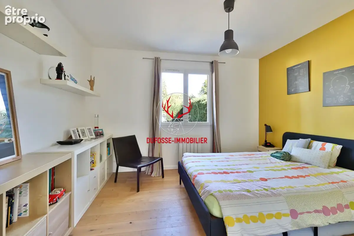 Maison de plain-pied 141 m² -  4 chambres - Piscine - photo 15