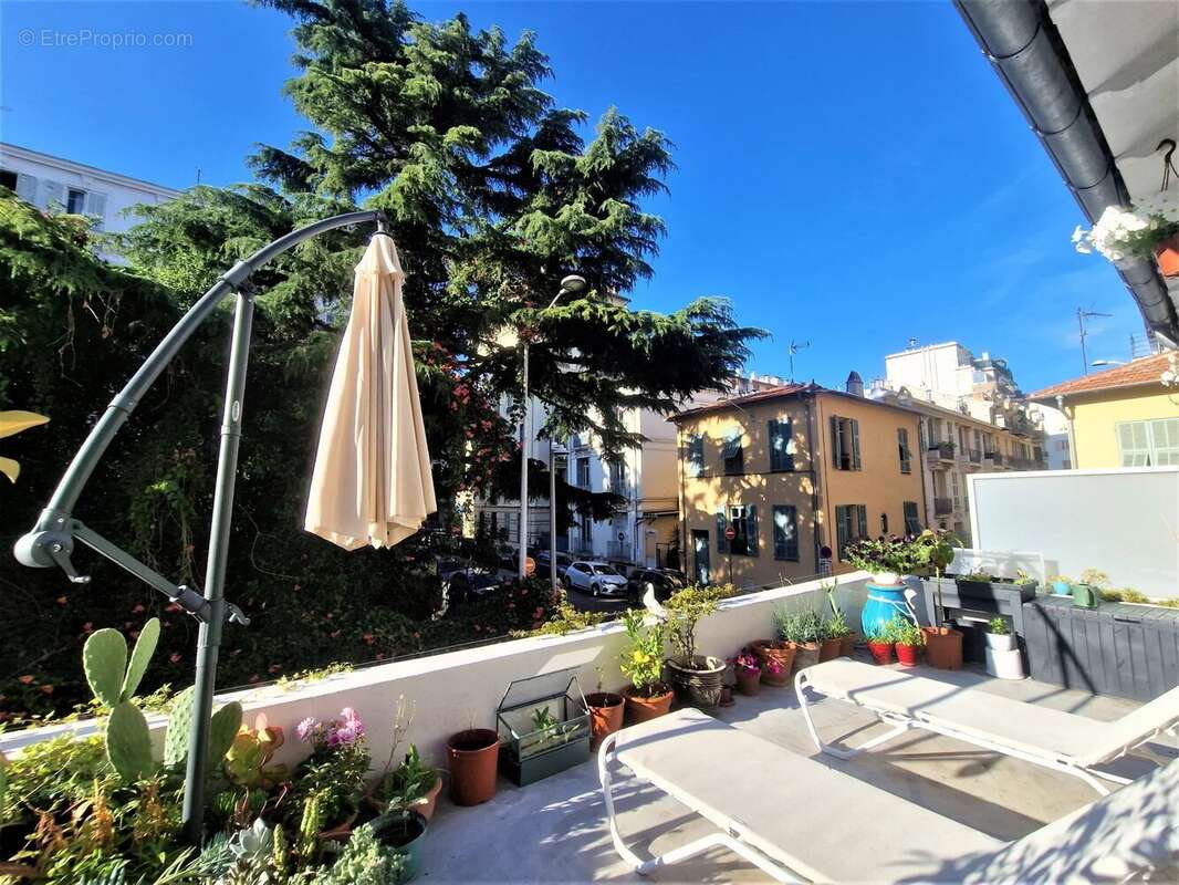 Appartement à NICE