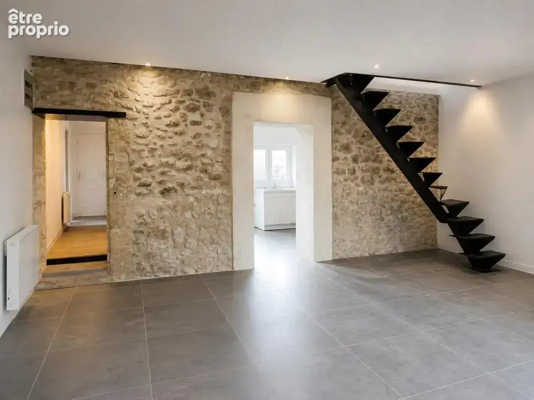 Maison de 6 pièces de 145 m² à Lugaignac - photo 4