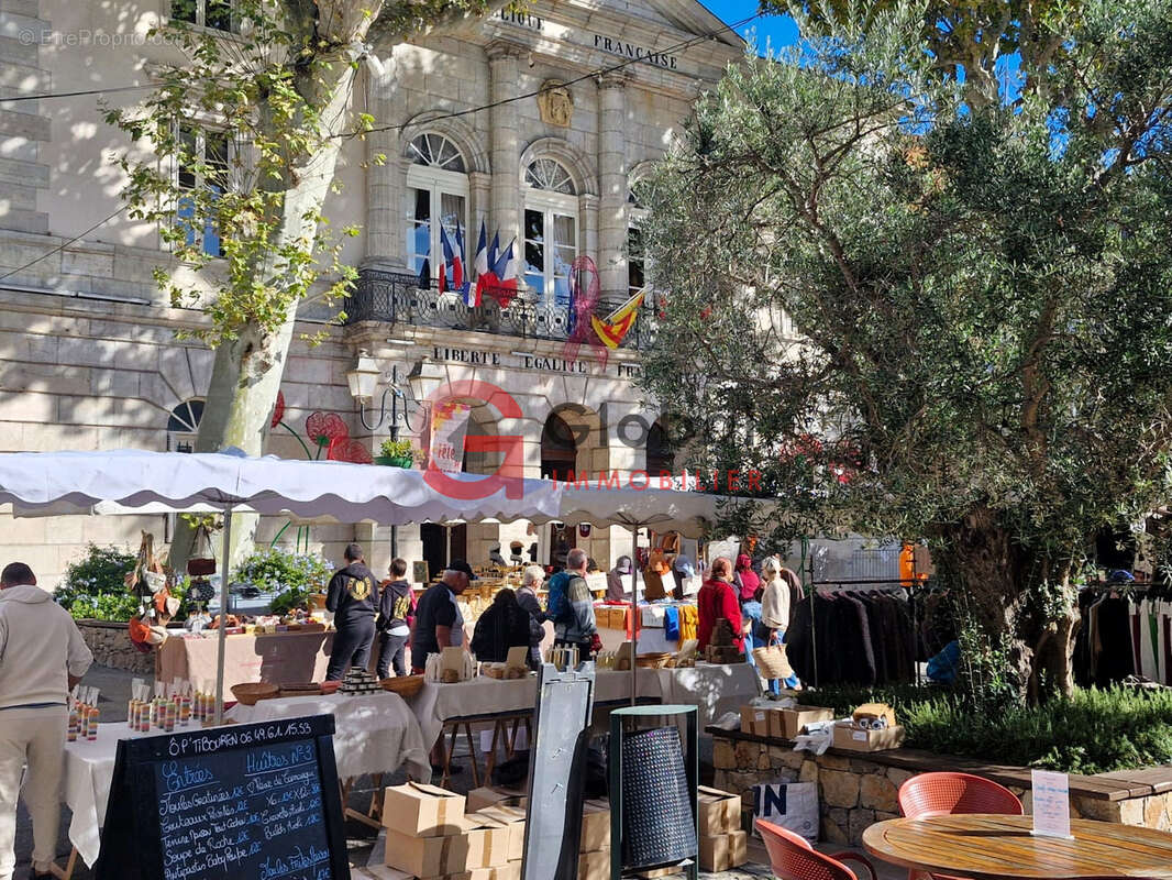 Commerce à LORGUES