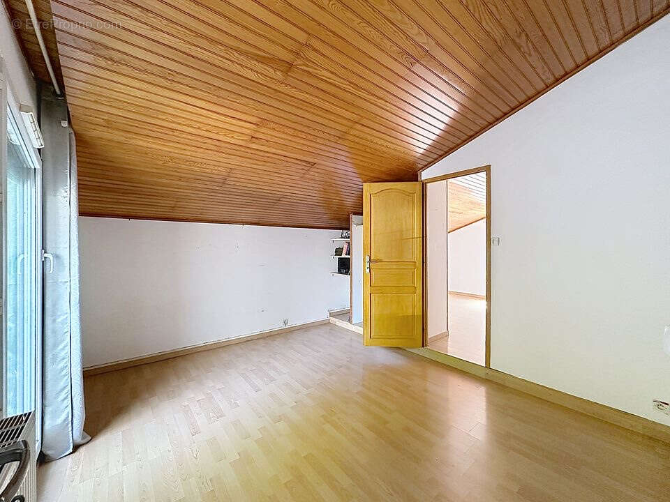Maison à EMERAINVILLE
