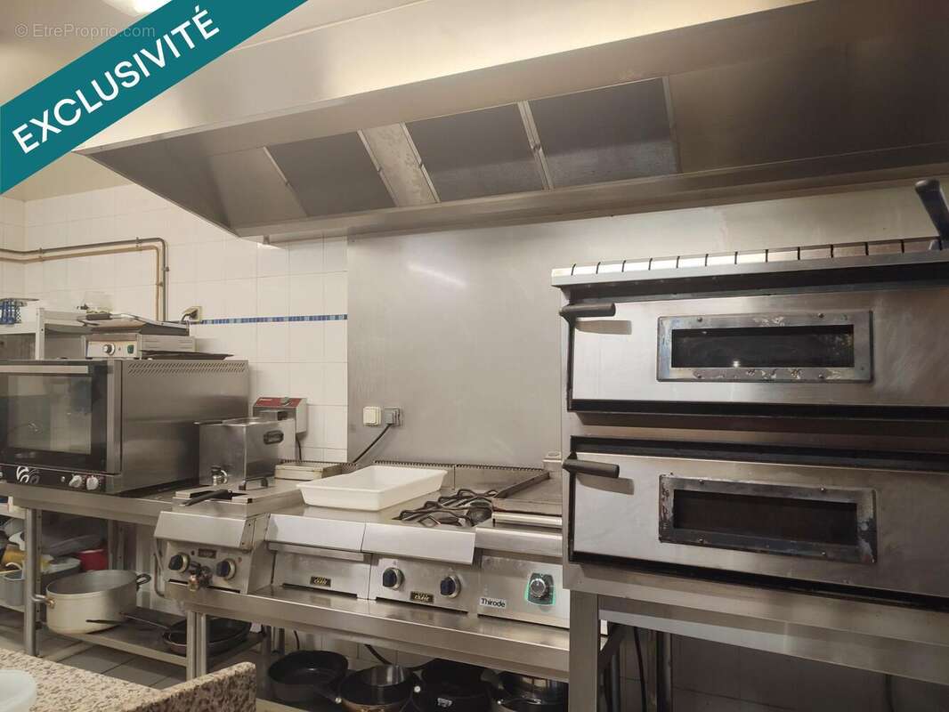 Photo 9 - Commerce à TAULE