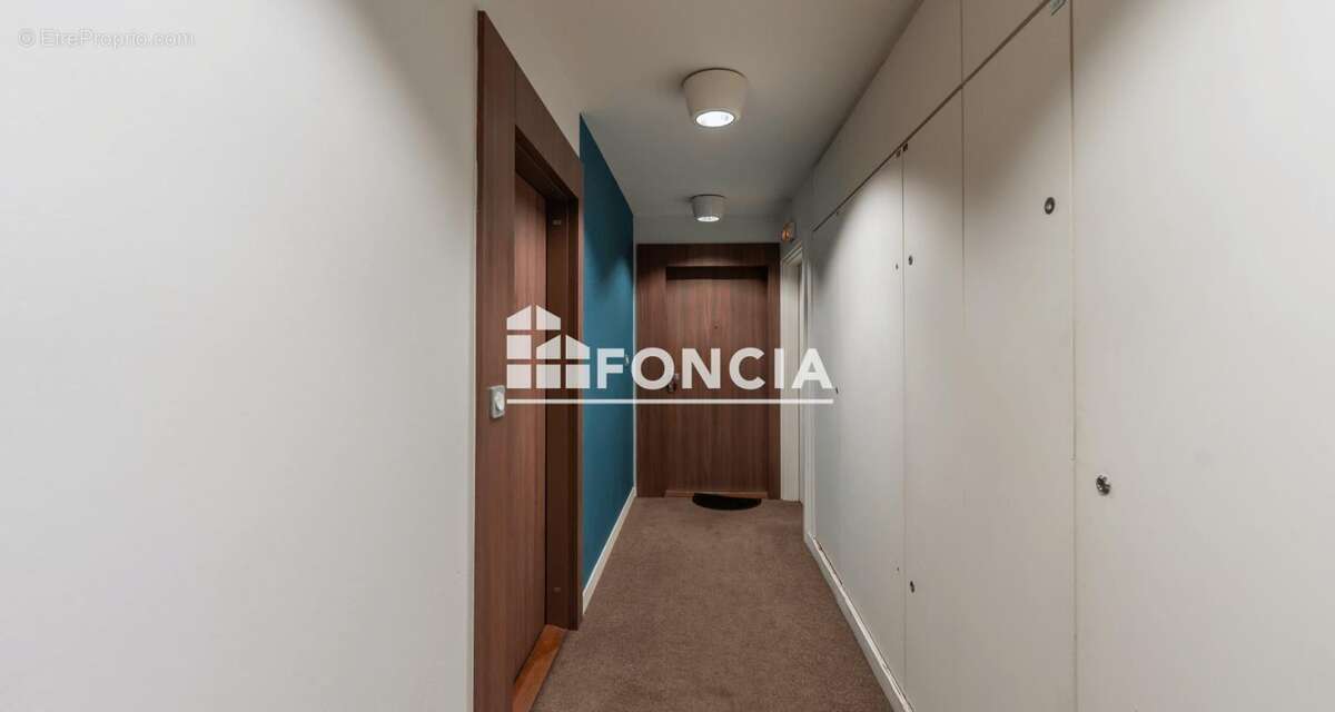 Appartement à SAINT-DENIS
