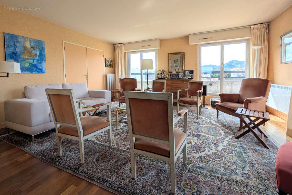 Appartement à CLERMONT-FERRAND