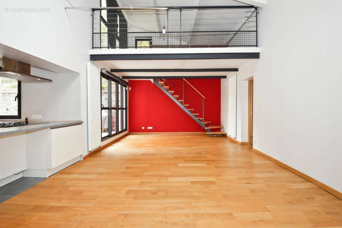 Maison à CUXAC-CABARDES