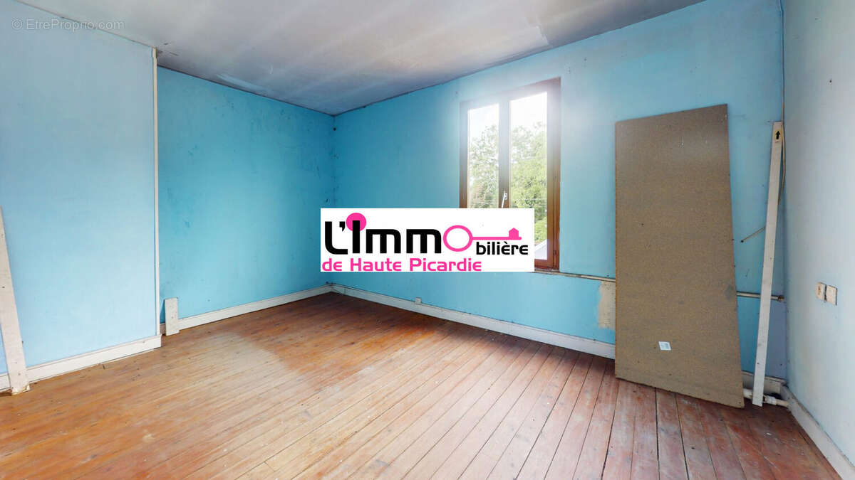 Appartement 223 m² à Caix  - photo 4
