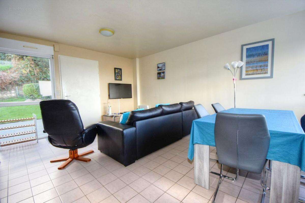 Maison à TREVOU-TREGUIGNEC