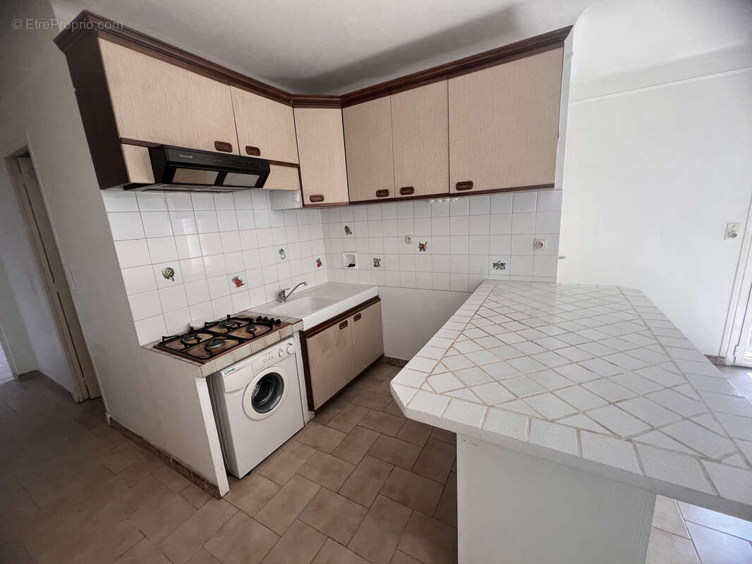 Maison à LE MUY