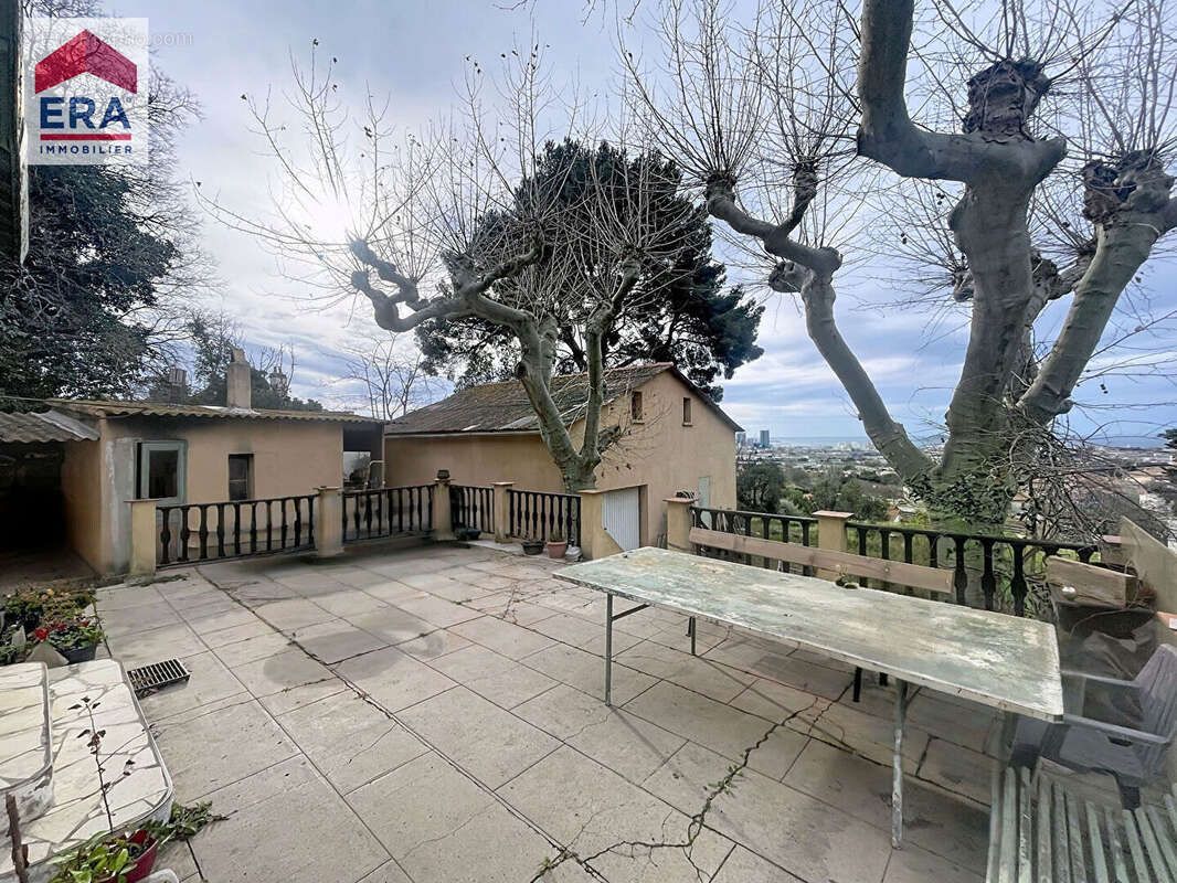 Maison à MARSEILLE-14E