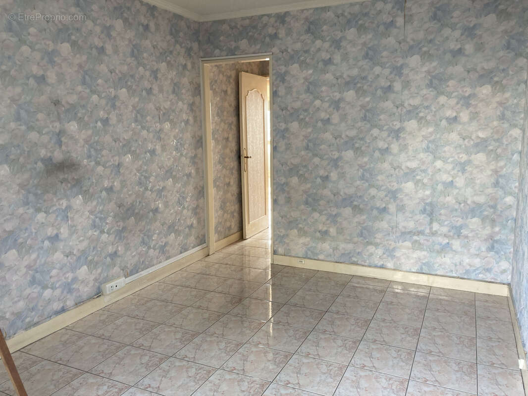 Appartement à SARCELLES