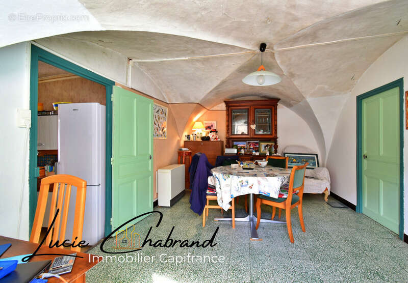 Maison à LA ROCHE-DE-RAME