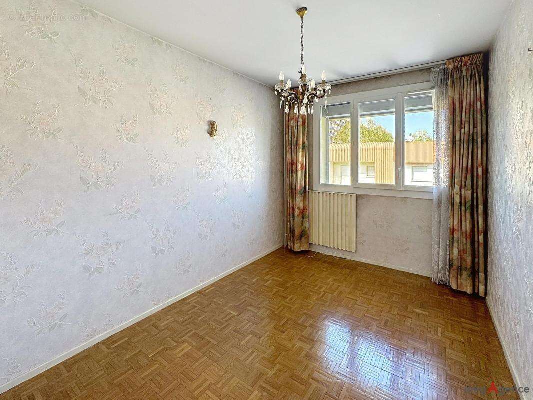 Appartement à ECHIROLLES