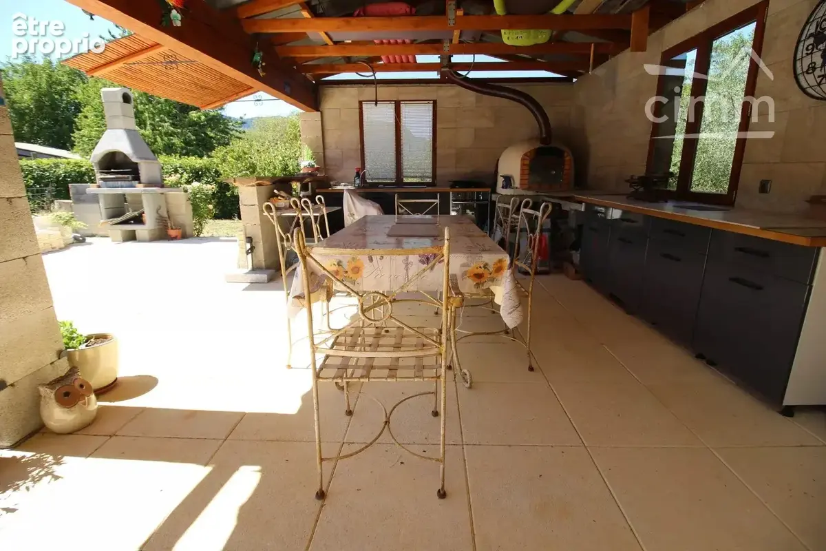A vendre une propriété d'exception avec des gites sur un grand terrain - photo 40