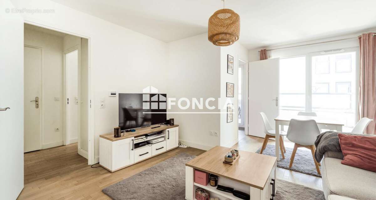 Appartement à NOISY-LE-ROI