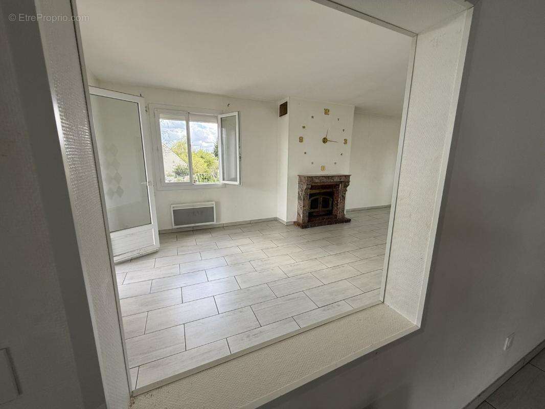 Appartement à SANDILLON