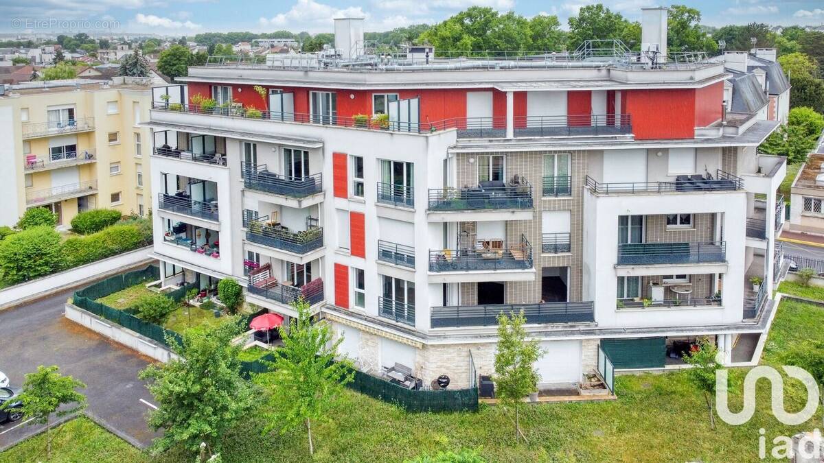 Photo 1 - Appartement à LIVRY-GARGAN