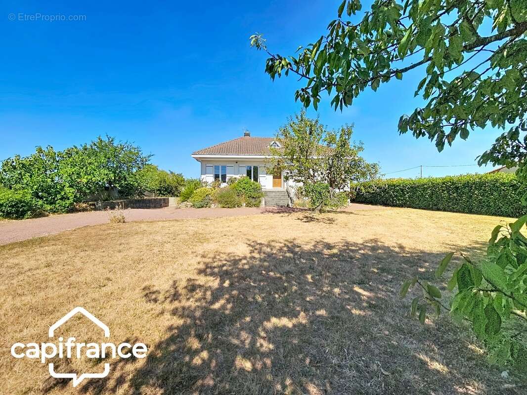 Maison sur sous-sol 121 m² – 5 chambres – terrain clos 1 305 m² – Saint-Jacques-de-Thouars, proximité immédiate de Thouars - photo 22