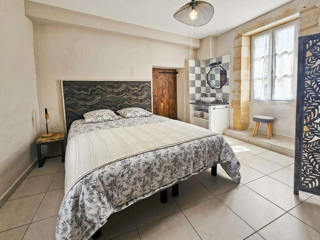 Maison à UZES