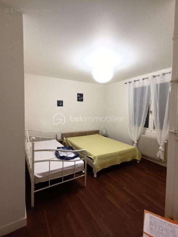  Maison 4 chambres avec terrain arboré de 1 548 m² – À 5 min de Saint-Jean-d'Angély - photo 19