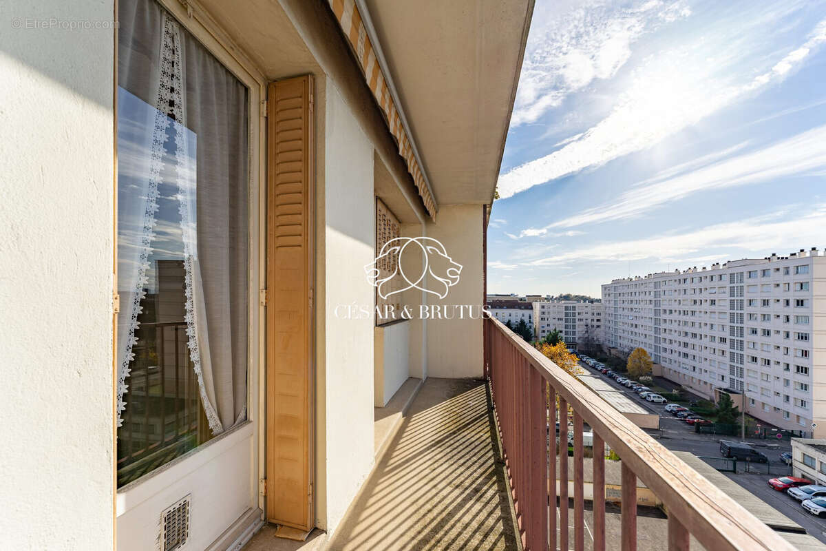 Appartement à VILLEURBANNE