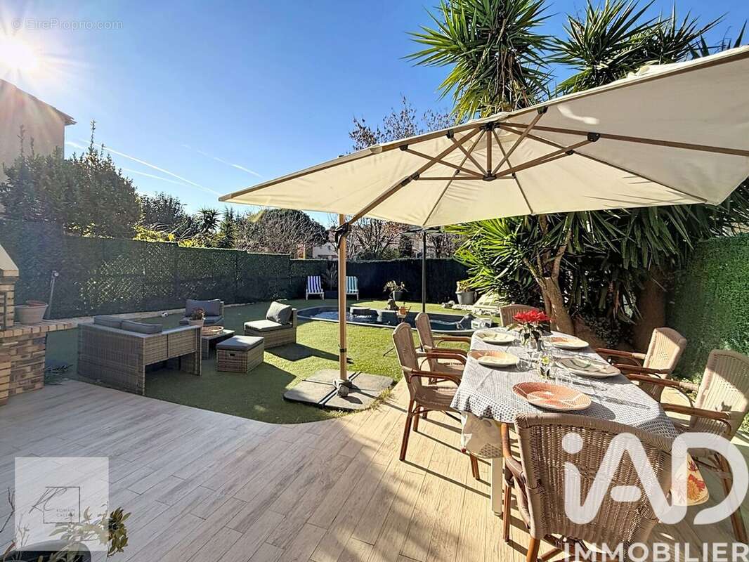 Photo 2 - Maison à LE CANNET