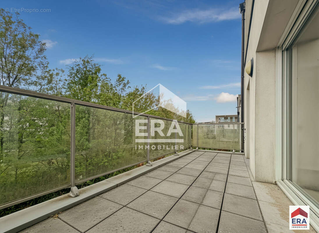 Appartement - 67 m² -  Terrasse - place de parking sécurisée - Wasquehal Centre - photo 8