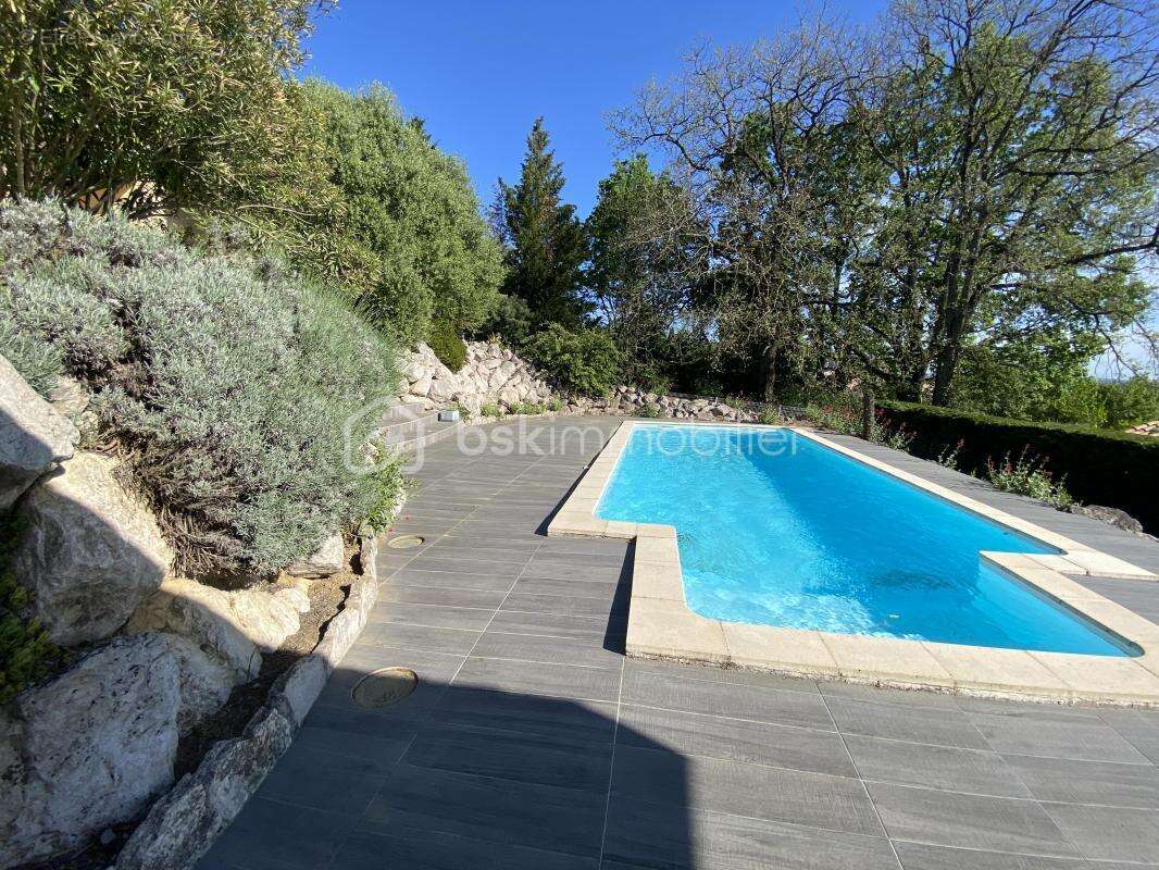 Maison à CASTELGINEST