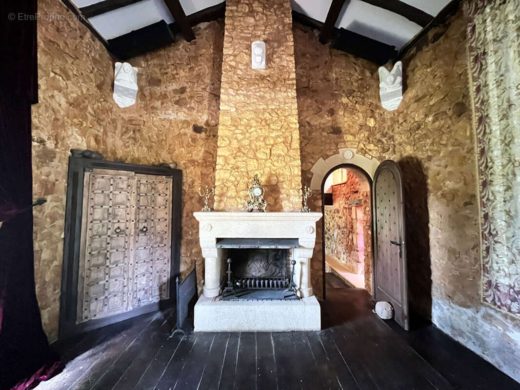 Maison à MONFLANQUIN