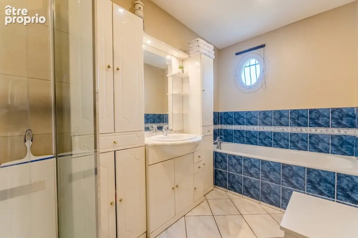Plain-pied avec jardin et garage en viager ! - photo 11