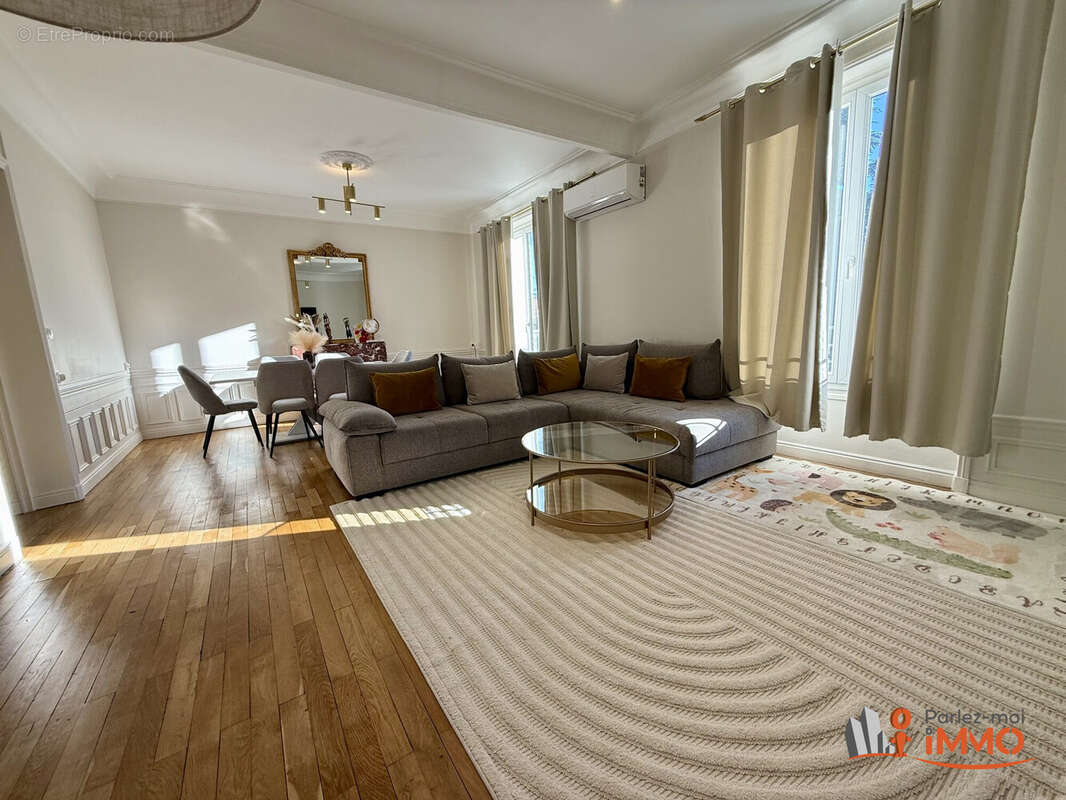 Appartement à SAINT-ETIENNE