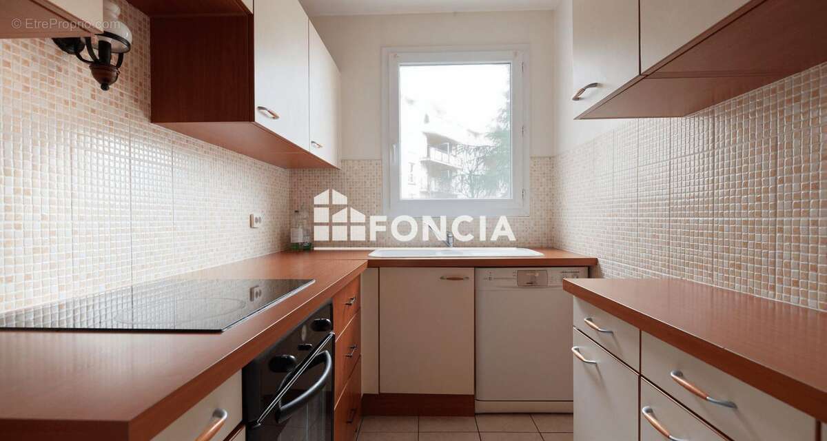 Appartement à DAMMARIE-LES-LYS