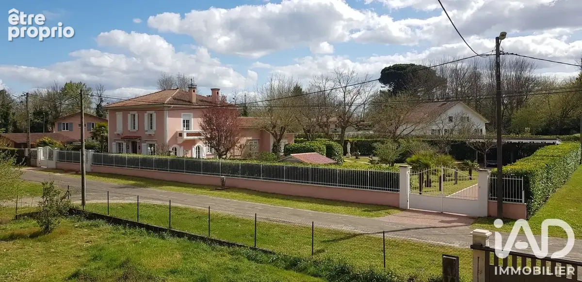 Photo 1 - Maison à ROQUEFORT