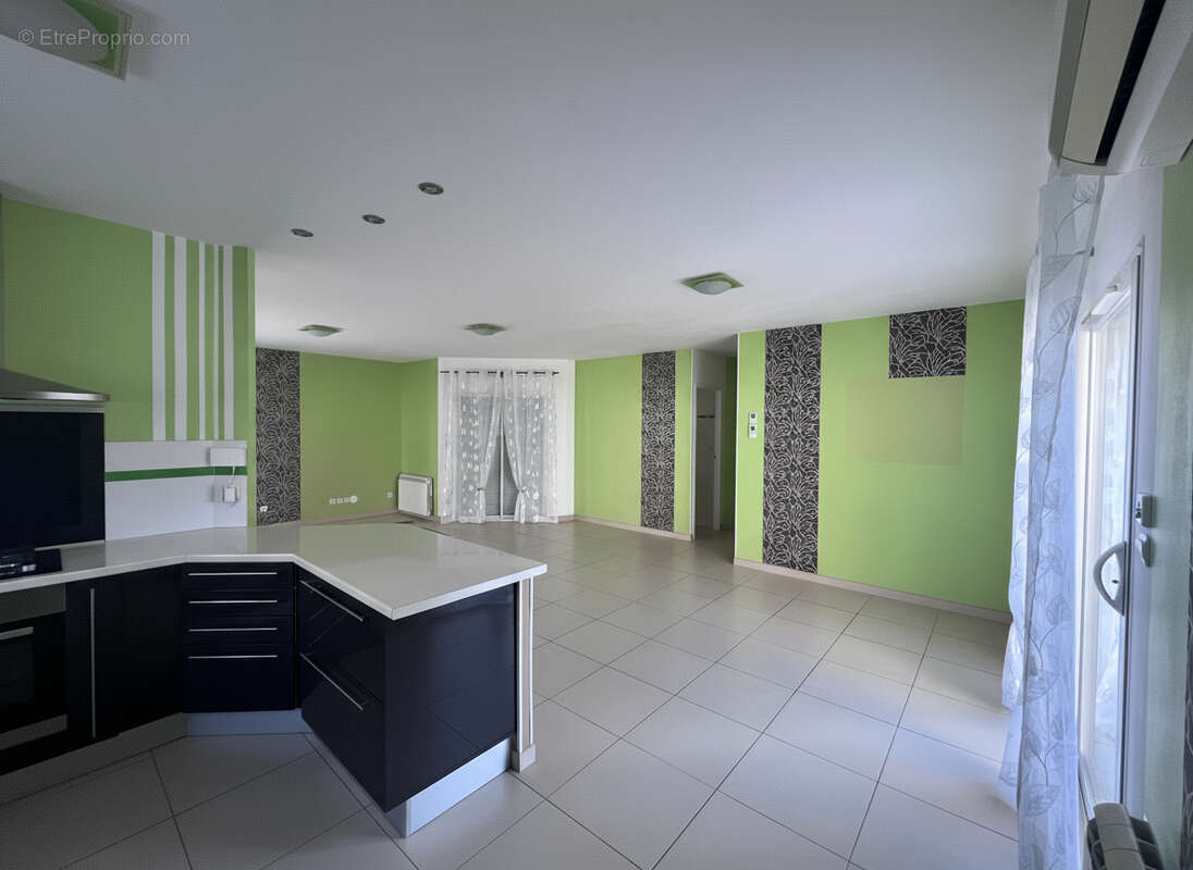 Maison à LA COURONNE