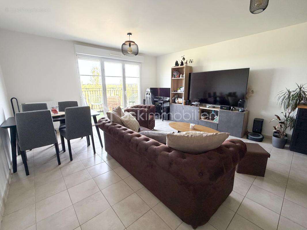 Appartement à TIGERY
